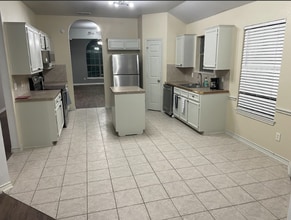 3401 Little John Dr in Killeen, TX - Building Photo - Building Photo