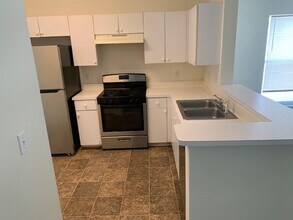 513 Summer Sails Dr in Valrico, FL - Building Photo - Building Photo