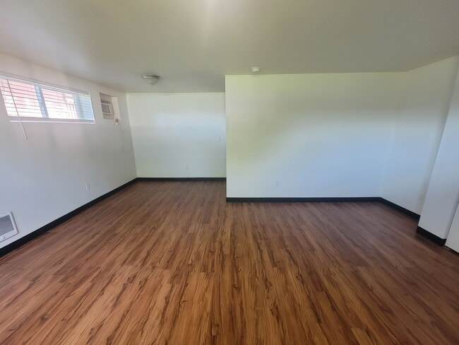 1615 N 13th Ave in Pasco, WA - Building Photo - Building Photo