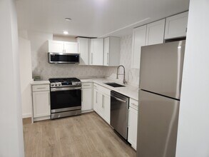 4 Woodville Ter, Unit Private bedroom in 2 bed in Boston, MA - Building Photo - Building Photo