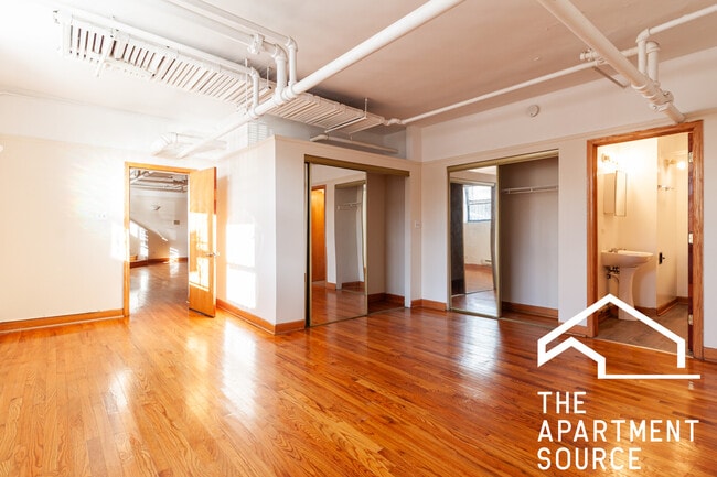 3820 N Sheffield Ave, Unit G