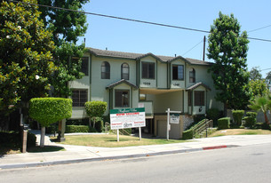 Mayflower Villas Apartments