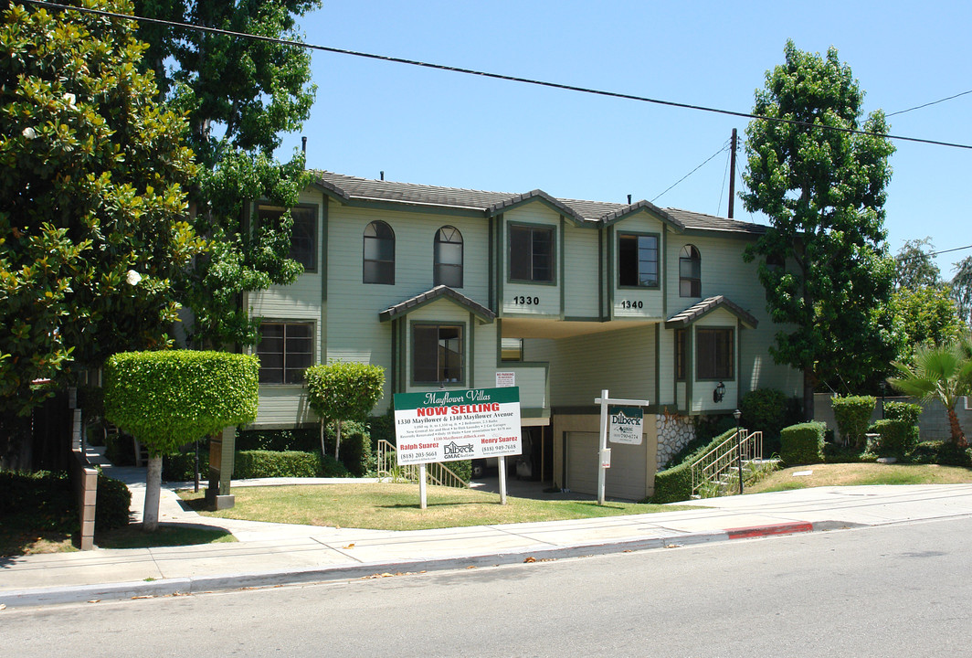 Mayflower Villas in Monrovia, CA - Building Photo