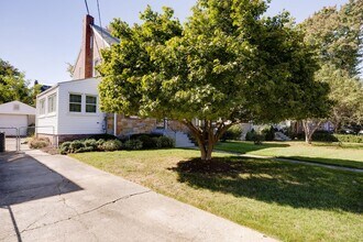 5408 20th Ave in Hyattsville, MD - Foto de edificio - Building Photo