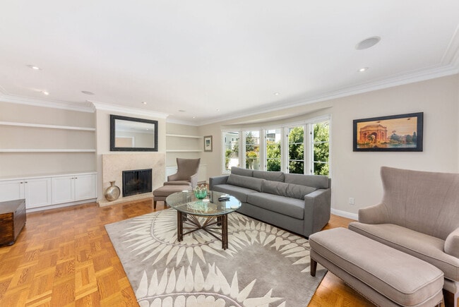 2255 Beach St in San Francisco, CA - Building Photo - Building Photo