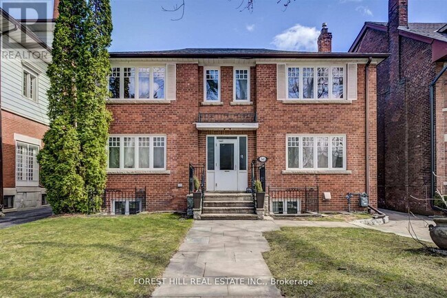 345 Walmer Rd in Toronto, ON - Building Photo - Building Photo