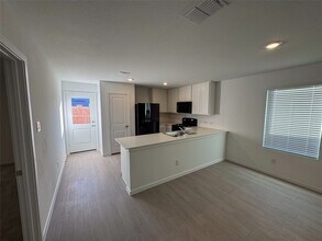 3927 Selawik St in Sherman, TX - Foto de edificio - Building Photo