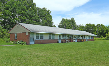 Creekwood Apartments in Ithaca, NY - Building Photo - Building Photo