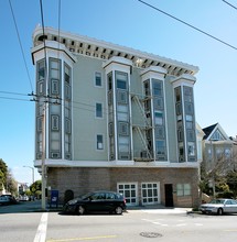 Presidio Washington Apartments in San Francisco, CA - Building Photo - Building Photo