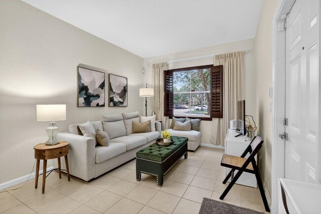 2931 Hope Valley St in West Palm Beach, FL - Building Photo - Building Photo