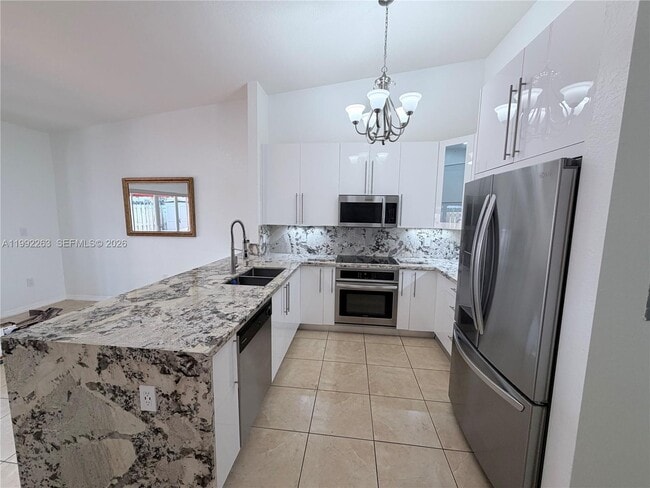 16948 SW 137th Passage in Miami, FL - Building Photo - Building Photo