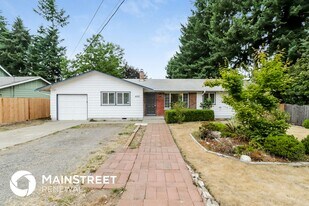 4202 79th Ave W in University Place, WA - Building Photo