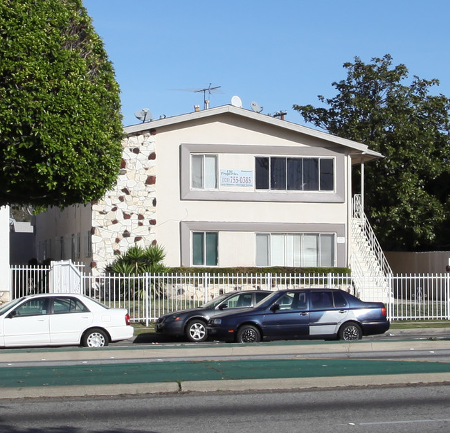 2619 W Imperial Hwy in Inglewood, CA - Foto de edificio - Building Photo