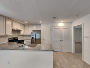 5310 Devils Rdg in Converse, TX - Building Photo - Building Photo