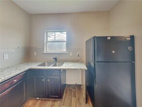 5537 Union Pointe Pl in Union City, GA - Building Photo - Building Photo