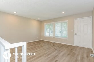 16797 E Mansfield Cir in Aurora, CO - Building Photo - Building Photo