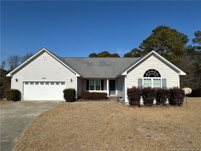 2401 Camp Lejeune Ct in Hope Mills, NC - Building Photo - Building Photo