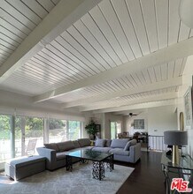 640 Cavanagh Rd in Glendale, CA - Building Photo - Building Photo