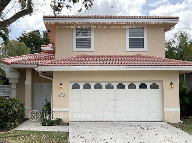 property at 7712 Highlands Cir