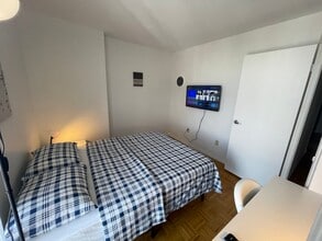 7 Walmer Rd in Toronto, ON - Building Photo - Building Photo