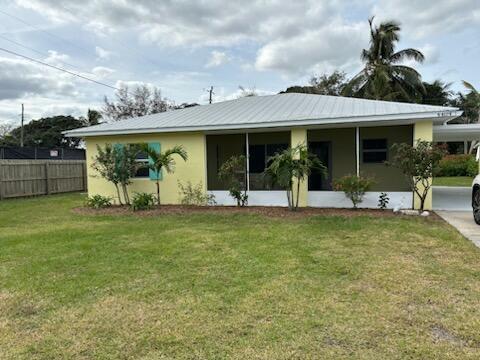 property at 4404 SE Mulford Ln