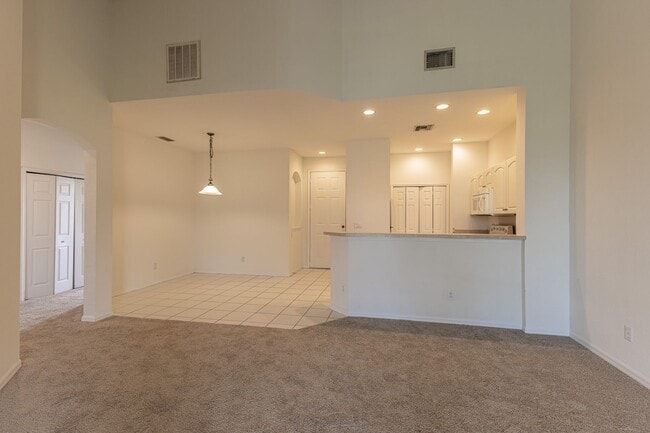 4255 Liron Ave in Ft. Myers, FL - Building Photo - Building Photo