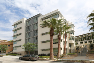 Glenrock in Los Angeles, CA - Building Photo - Building Photo