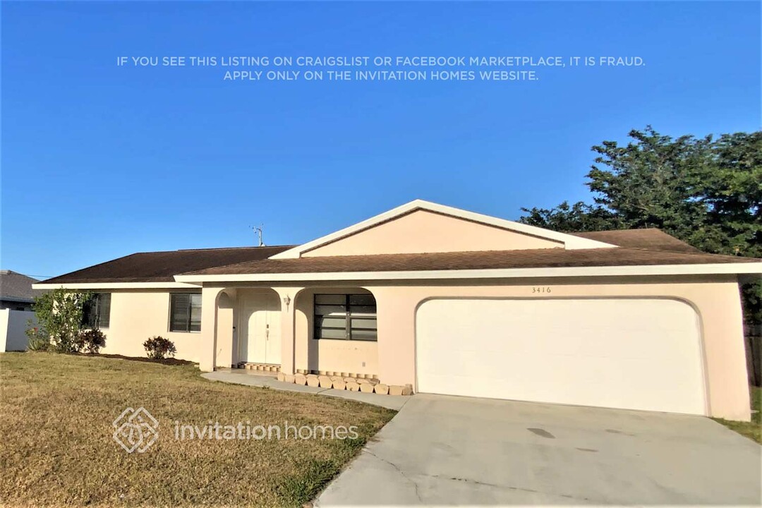 3416 SW Santa Barbara Pl in Cape Coral, FL - Building Photo