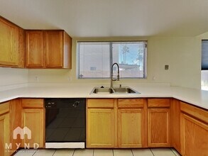 3942 E Rosemonte Dr in Phoenix, AZ - Building Photo - Building Photo
