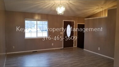 3202 W Sunnybrook St in Wichita, KS - Building Photo - Building Photo