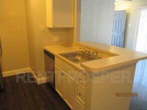 3858 Bay Club Cir in Kissimmee, FL - Building Photo - Building Photo
