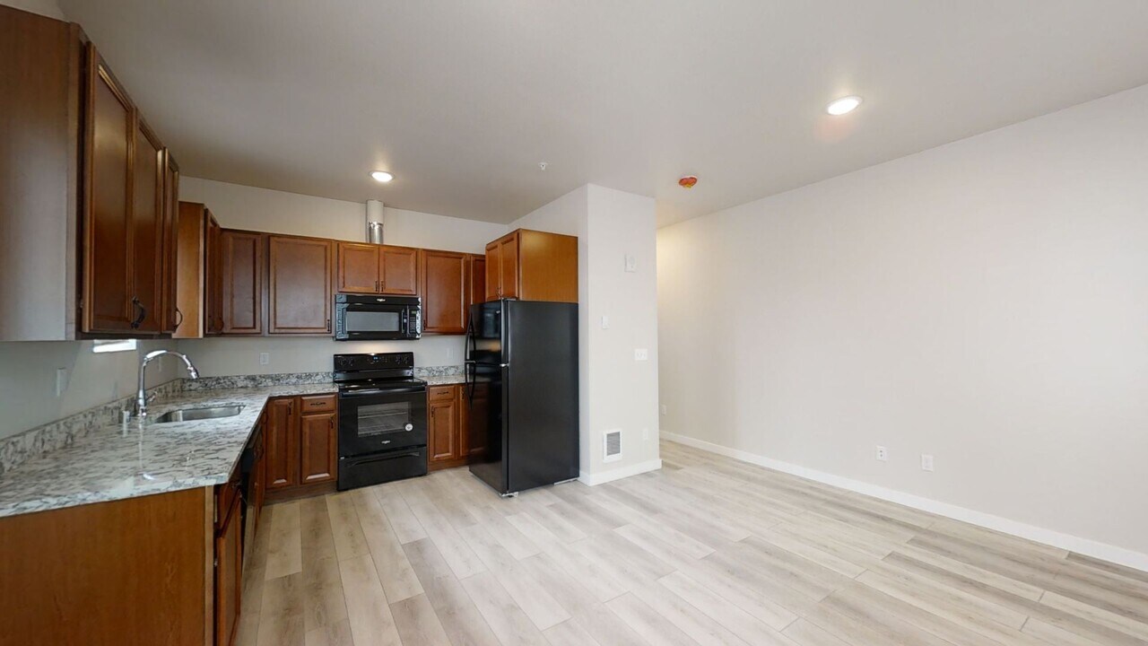 7427 S D St in Tacoma, WA - Building Photo