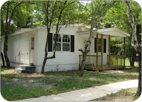 1138 E 19th St in Jacksonville, FL - Building Photo
