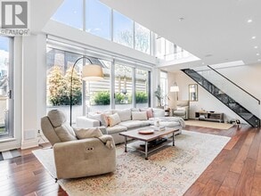 1 Rainsford Rd in Toronto, ON - Building Photo - Building Photo