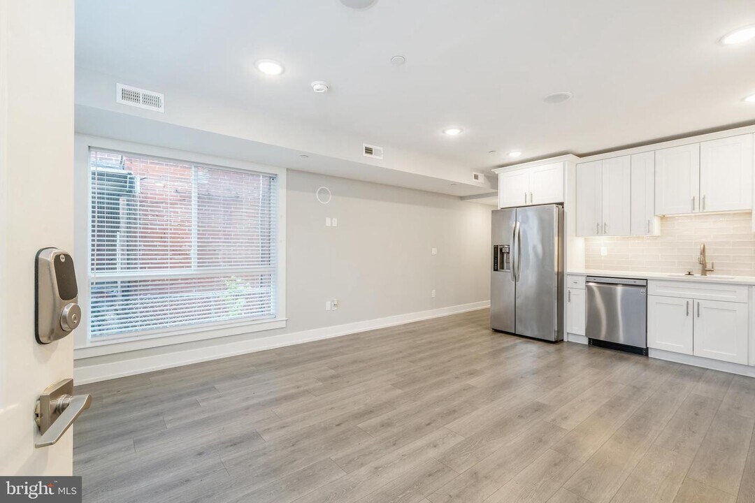 1309 S 52nd St Photo