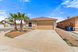 4776 Joseph Rodriguez Dr in El Paso, TX - Building Photo - Building Photo