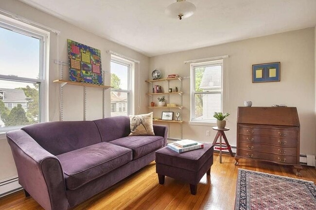 28 Foch St, Unit #2 in Cambridge, MA - Building Photo - Building Photo