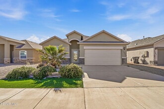 1177 Night Sky St in El Paso, TX - Building Photo - Building Photo