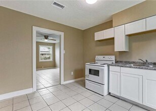 822 Sumner St in New Orleans, LA - Building Photo - Building Photo