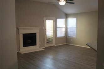 725 Sequoia Dr in Anna, TX - Building Photo - Building Photo