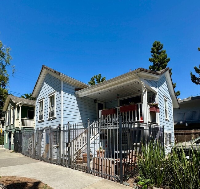 property at 519 13th St