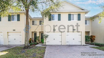 10679 Regent Square Dr in Orlando, FL - Building Photo