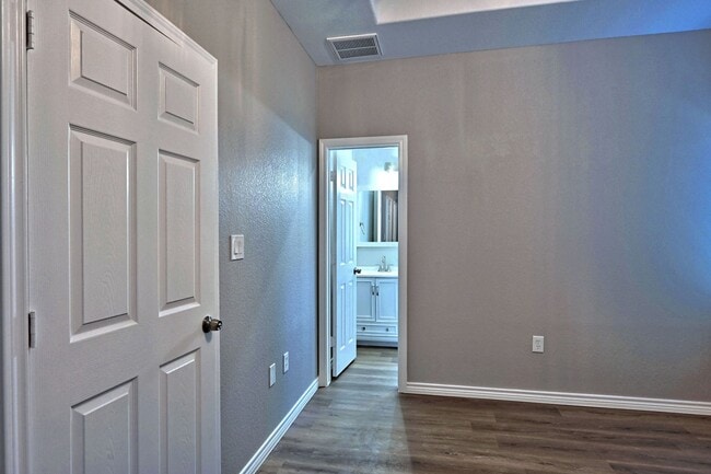 property at 11913 Nelwood St