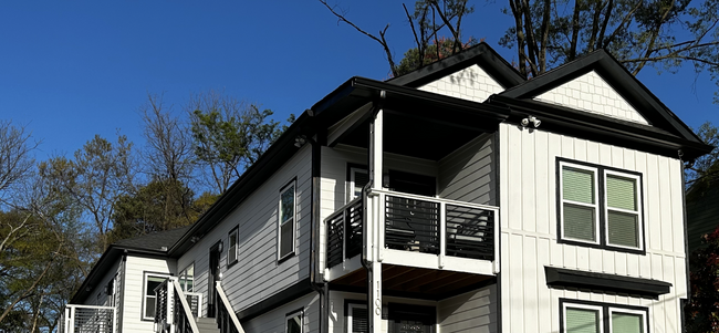 1100 Holly St NW-Unit -C in Atlanta, GA - Building Photo - Building Photo