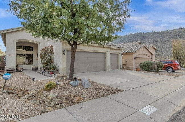 2009 E Creedance Blvd in Phoenix, AZ - Building Photo - Building Photo