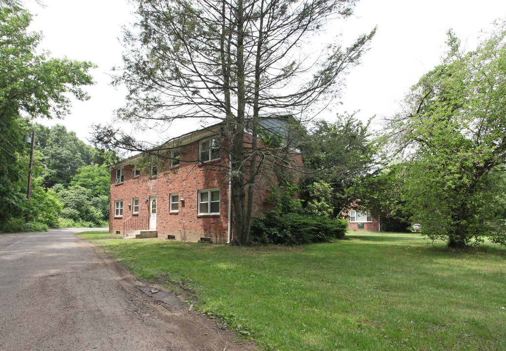 265-267 Main St in East Hartford, CT - Building Photo