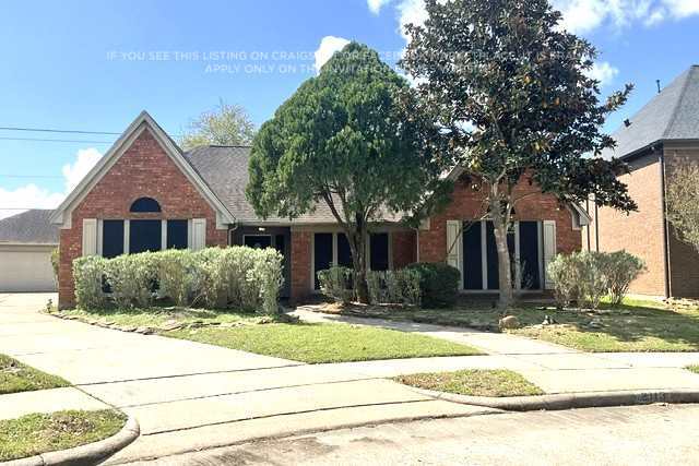 property at 2113 Pleasant Valley Dr