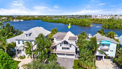207 Elsa Rd in Jupiter, FL - Building Photo - Building Photo