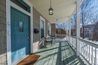 189 Washington St in Bloomfield, NJ - Building Photo - Building Photo