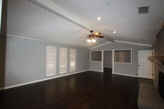 1216 Kingspark Dr in Tyler, TX - Building Photo - Building Photo
